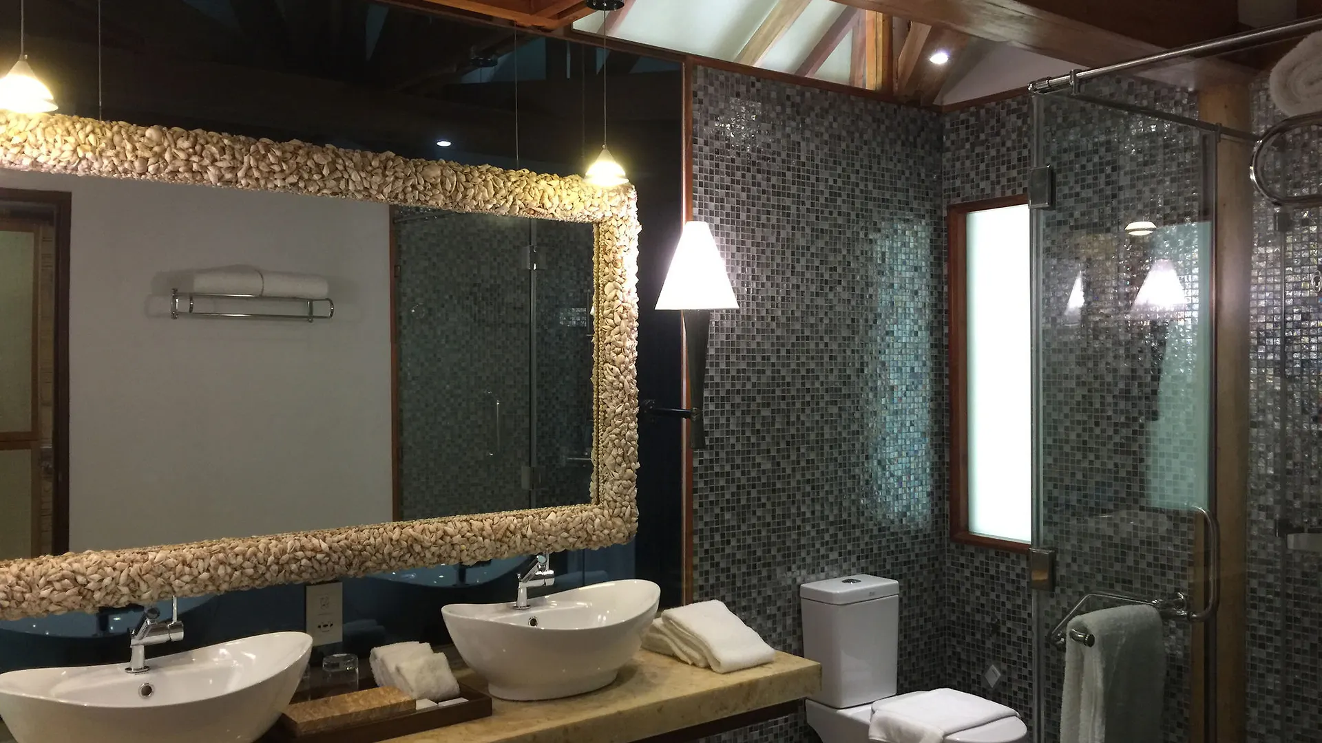 Donatela Resort And Sanctuary Panglao 4*,  Philippines
